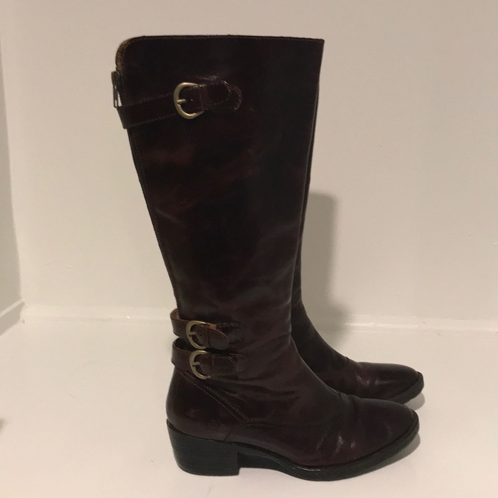 Women’s Born boots